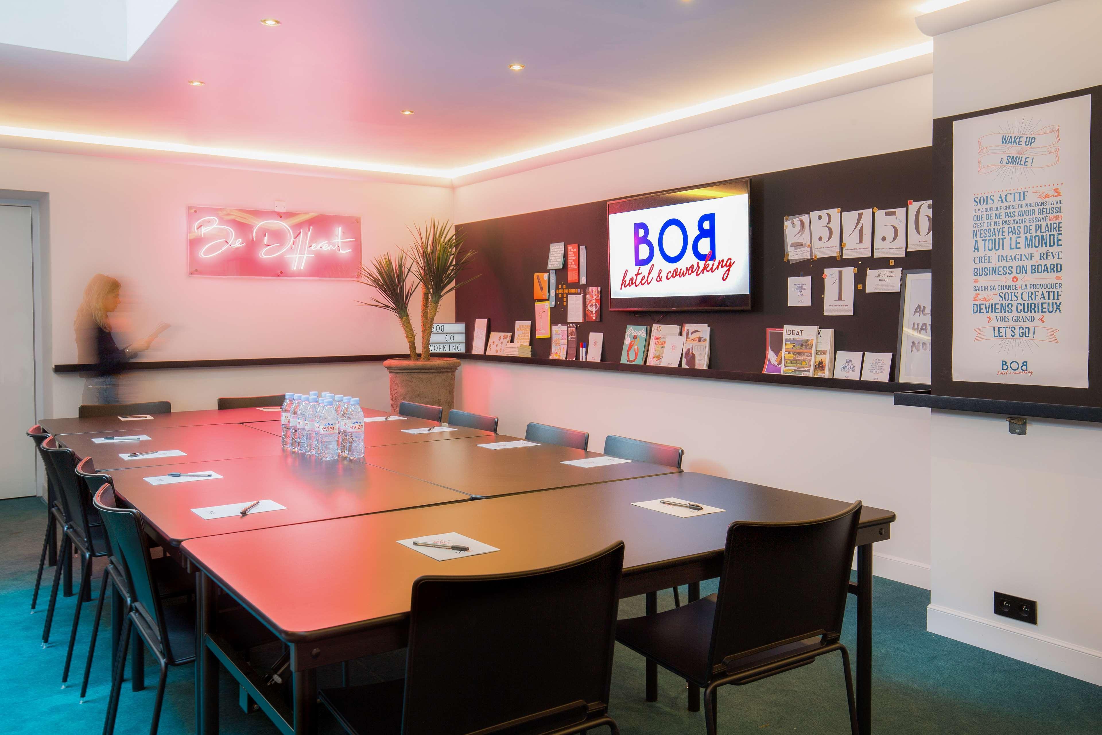 Bob Hotel Париж Екстериор снимка