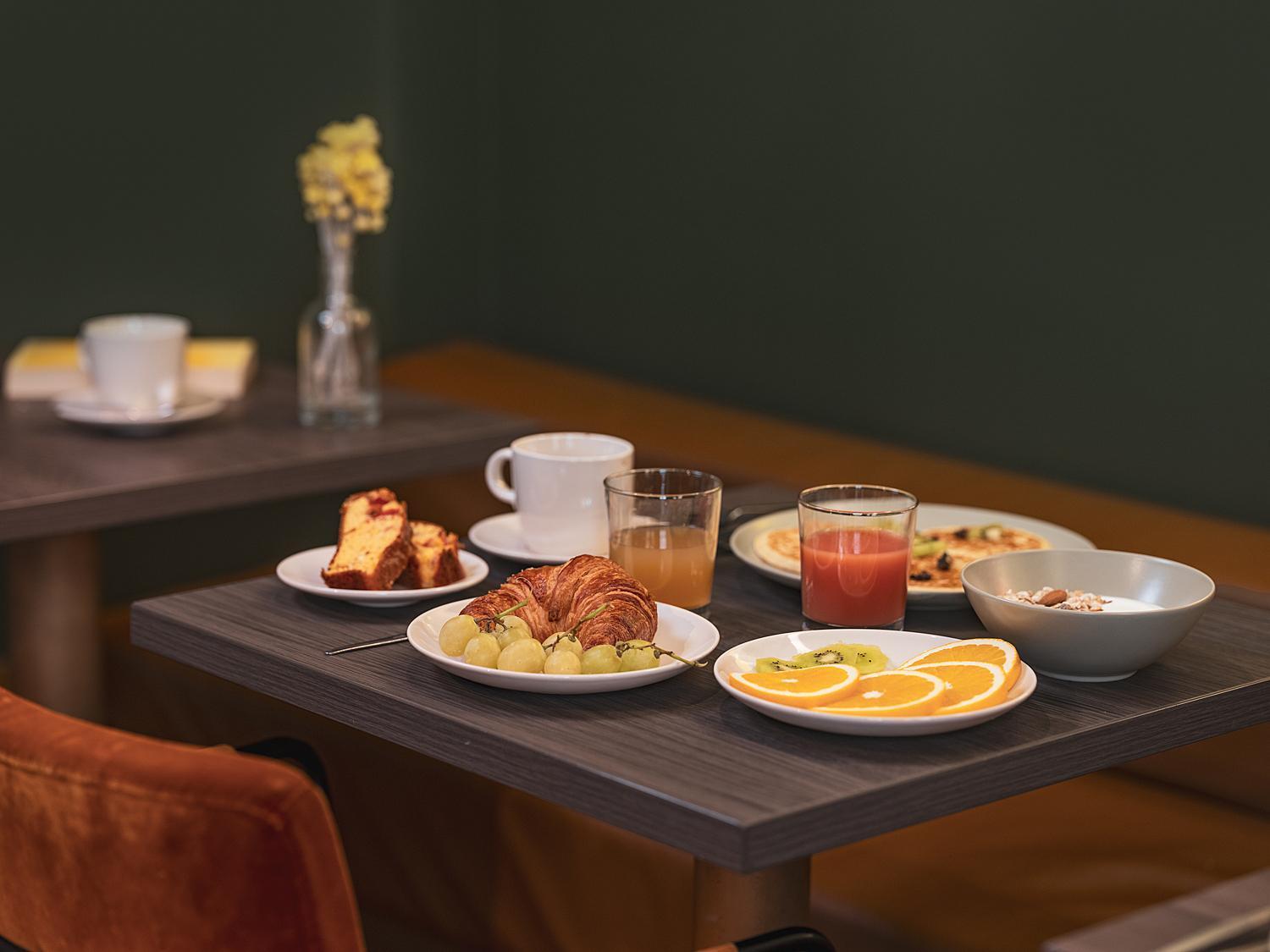 Bob Hotel Париж Екстериор снимка